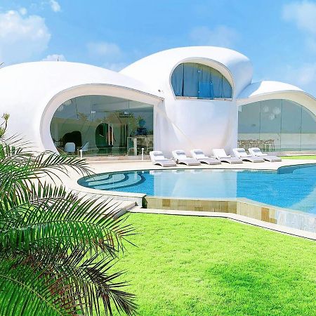 The Cloud Beachfront Villa Tabanan Zewnętrze zdjęcie