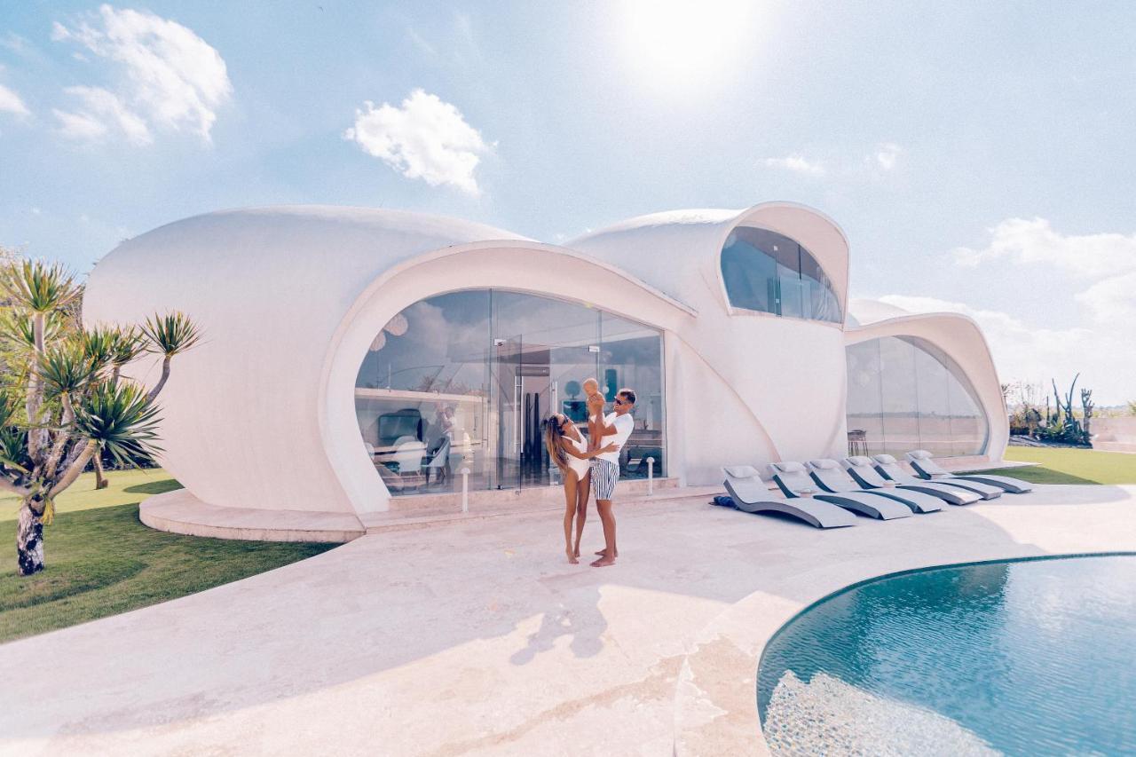 The Cloud Beachfront Villa Tabanan Zewnętrze zdjęcie